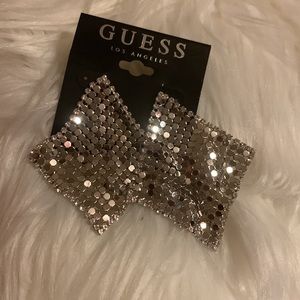 Guess earrings diamond shape 💠 silver tone stunning mash crystal paved drops